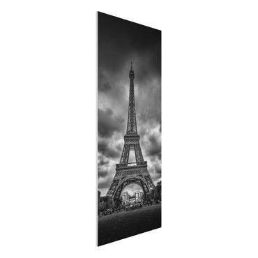 Forex Fine Art Print - Eiffelturm vor Wolken schwarz-weiß - Panel