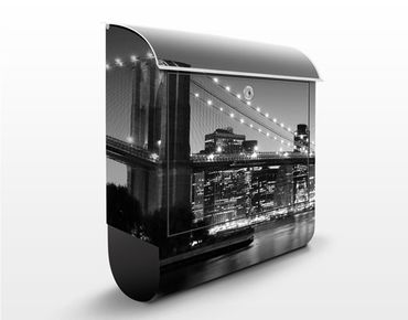 Briefkasten mit Zeitungsfach - Brooklyn Brücke in New York II - Wandbriefkasten Grau