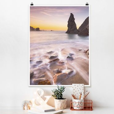 Poster - Spanischer Strand bei Sonnenaufgang - Hochformat 3:4