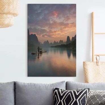 Leinwandbild - Sonnenaufgang über chinesischem Fluss - Hochformat 3:2