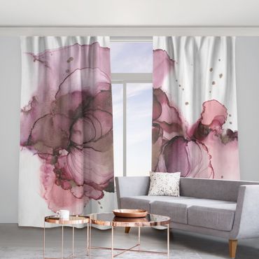 Vorhang - Fließende Reinheit in Violett