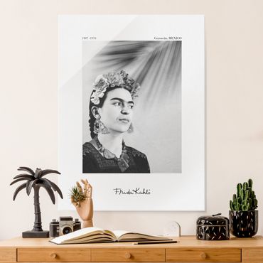 Glasbild - Frida Kahlo Portrait mit Schmuck - Hochformat