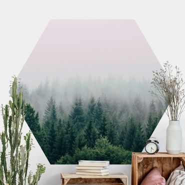 Hexagon Mustertapete selbstklebend - Wald im Nebel Dämmerung