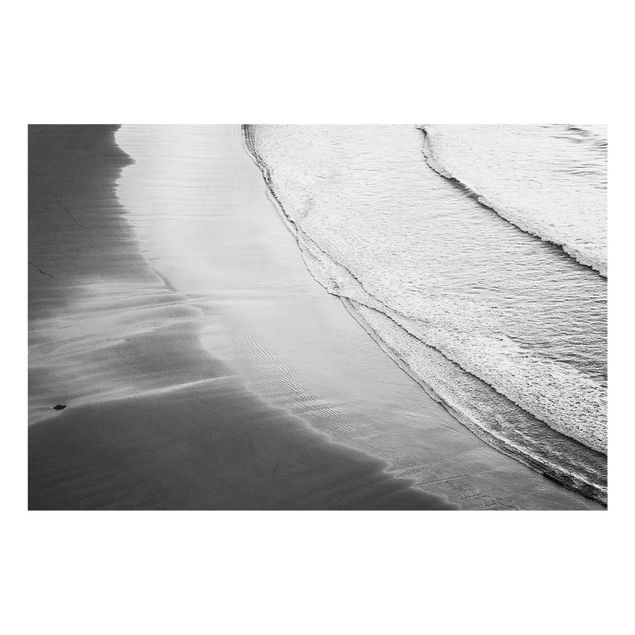 Spritzschutz Glas - Leichter Wellengang am Strand Schwarz Weiß - Querformat 3:2
