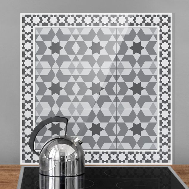 Wanddeko Küche Geometrische Fliesen Kaleidoskop Grau mit Bordüre