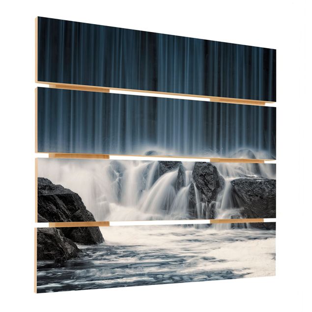 Holzbild - Wasserfall in Finnland - Quadrat 1:1