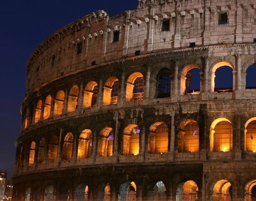 Fliesenaufkleber Colosseum in Rom bei Nacht