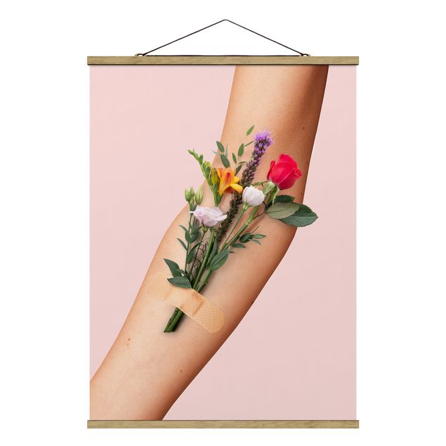 Wandbilder Kunstdrucke Arm mit Blumen
