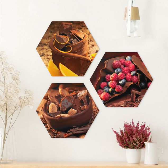 Wanddeko Küche Schokolade mit Früchten und Mandeln