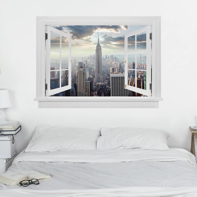 Autocolantes de parede metrópoles Offenes Fenster Sonnenaufgang in New York