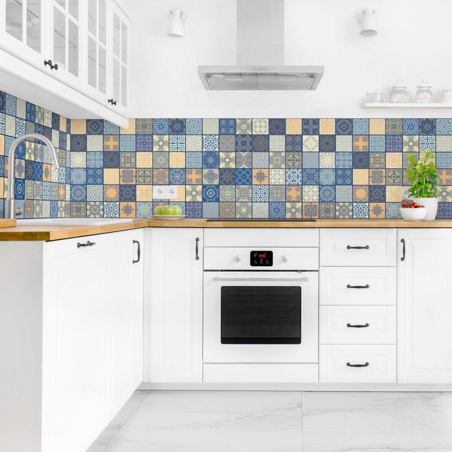 Glasrückwand Küche Sonnig Mediterrane Fliesen mit blauen Fugen II