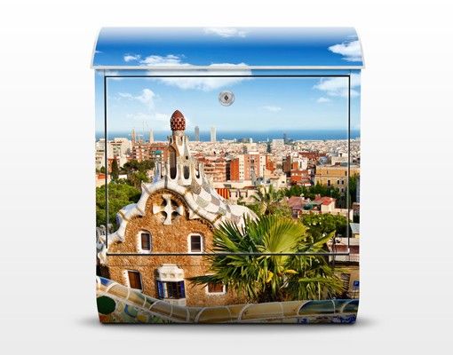 Briefkasten mit Zeitungsfach - Barcelona - Wandbriefkasten