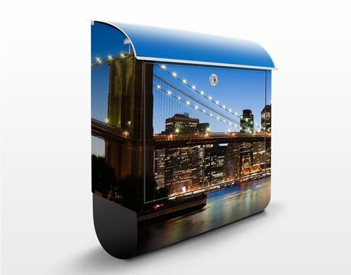 Design Briefkasten Brooklyn Brücke in New York