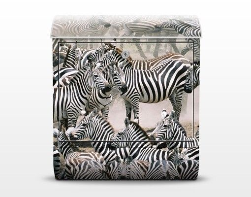 Briefkasten Natur Zebraherde
