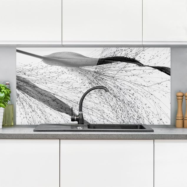 Küche Dekoration Zartes Schilf mit feinen Knospen Schwarz Weiß