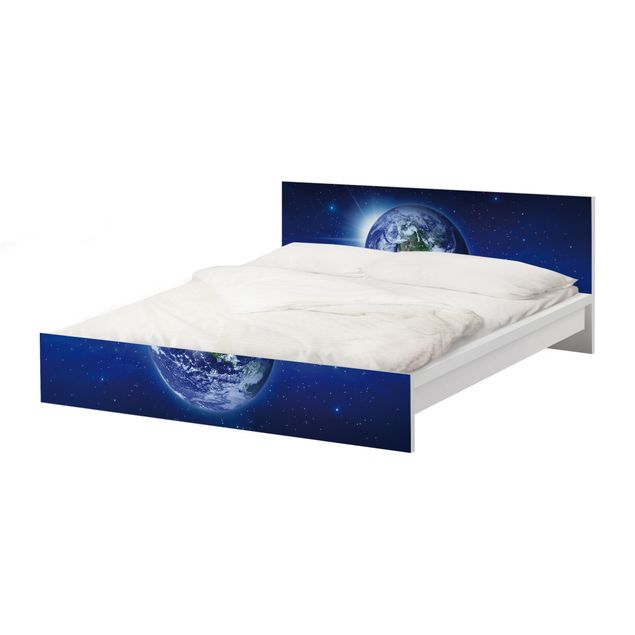 Möbelfolie für IKEA Malm Bett niedrig 160x200cm - Klebefolie Erde im Weltall