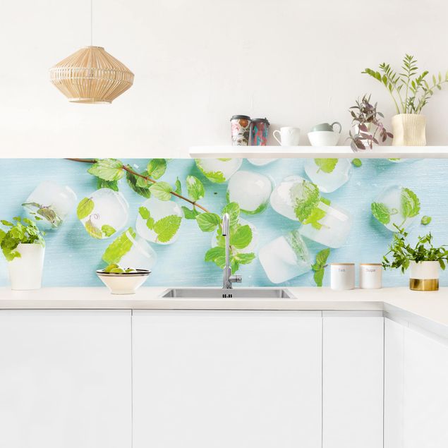 Glasrückwand Küche Eiswürfel mit Minzblättern