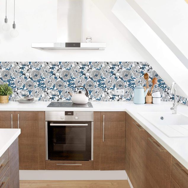 Glasrückwand Küche Pfingstrosen und Meisen in Weiß und Blau