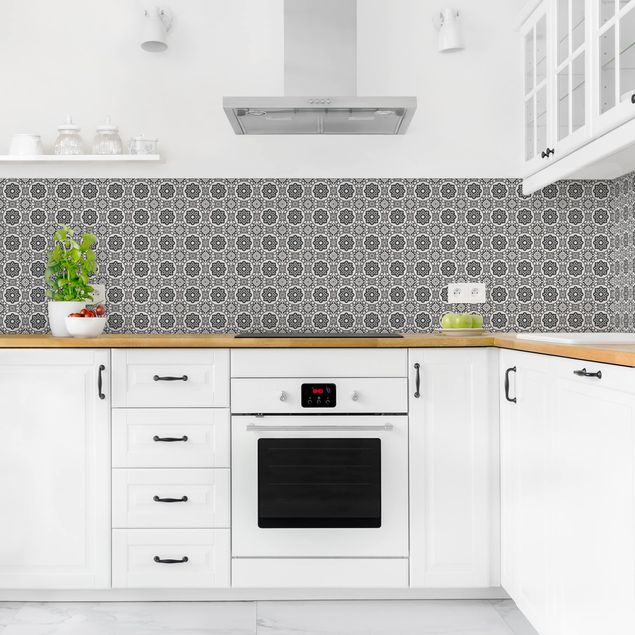 Küchenrückwand Folie Fliesenoptik Florale Fliesen schwarz-weiß
