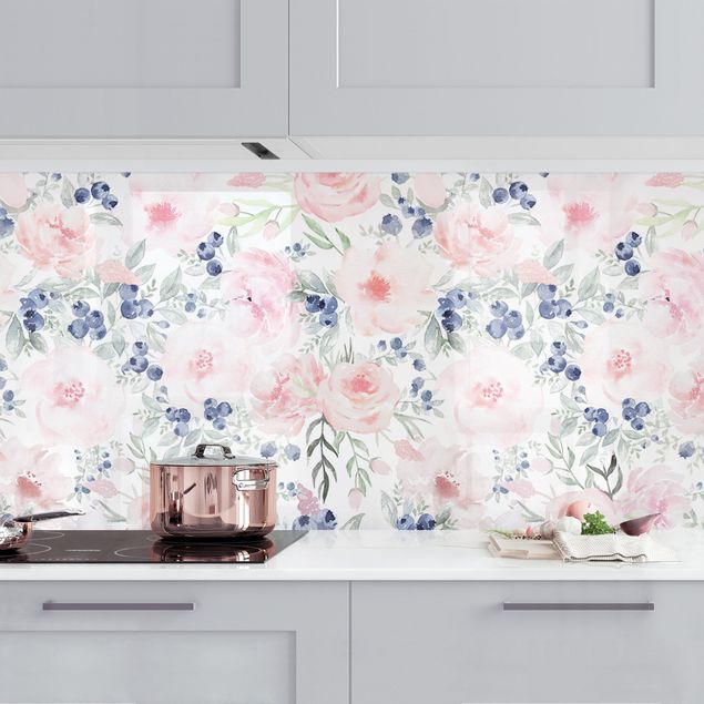 Küche Dekoration Rosa Rosen mit Blaubeeren vor Weiß I