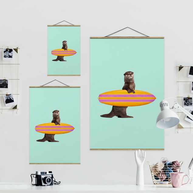 Wandbilder Türkis Otter mit Surfbrett