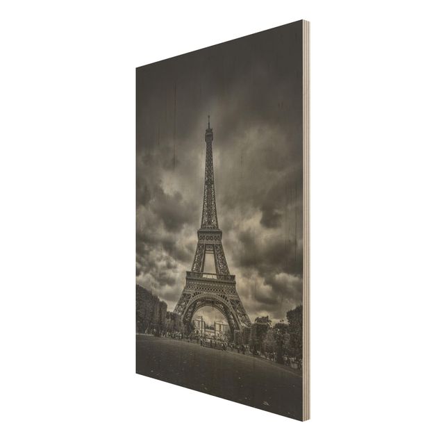 Holzbilder Eiffelturm vor Wolken schwarz-weiß
