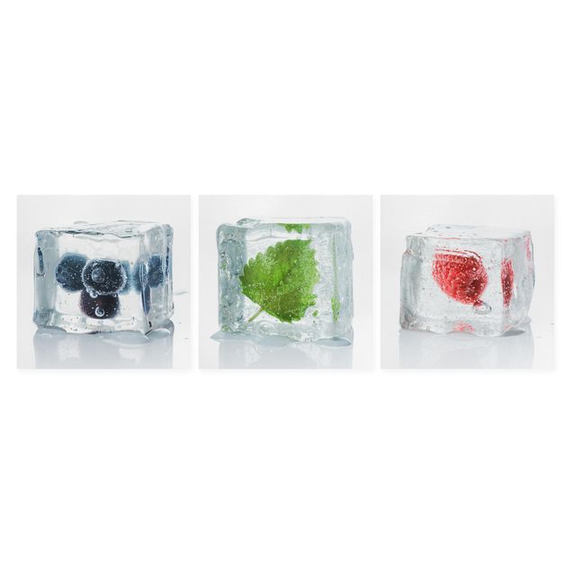 Leinwandbilder Gemüse & Obst Früchte und Melisse im Eiswürfel