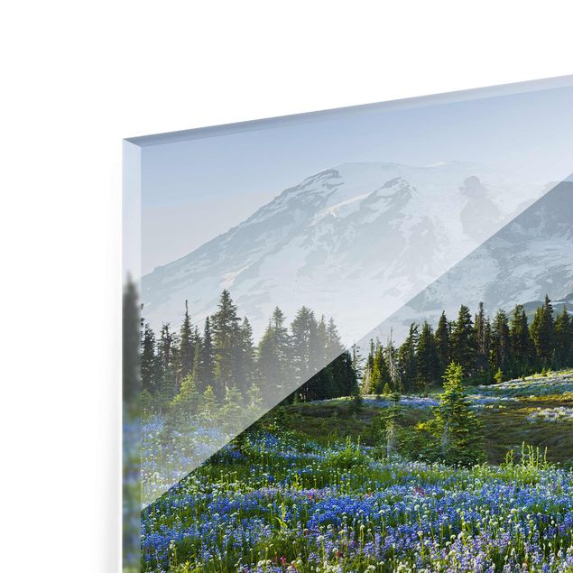 Wandbilder Floral Bergwiese mit blauen Blumen vor Mt. Rainier