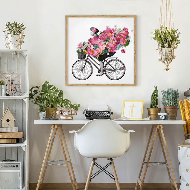 gerahmte Blumenbilder Illustration Frau auf Fahrrad Collage bunte Blumen