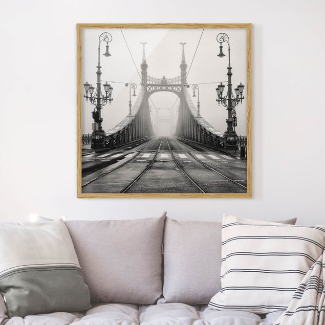 schwarz-weiß Bilder gerahmt Brücke in Budapest