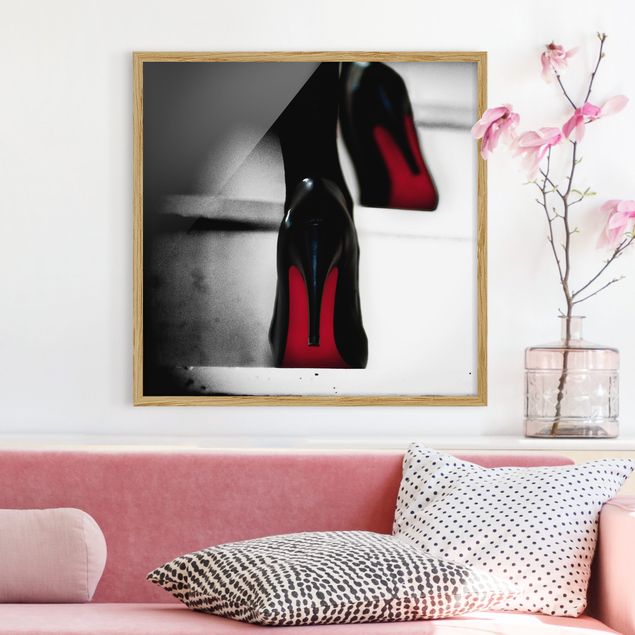 gerahmte Bilder schwarz-weiß High Heels in Rot