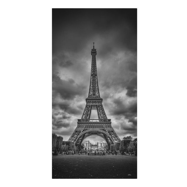 Leinwandbilder Städte Eiffelturm vor Wolken schwarz-weiß