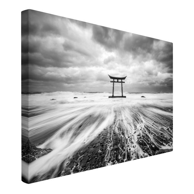 schwarz-weiß Bilder auf Leinwand Japanisches Torii im Meer