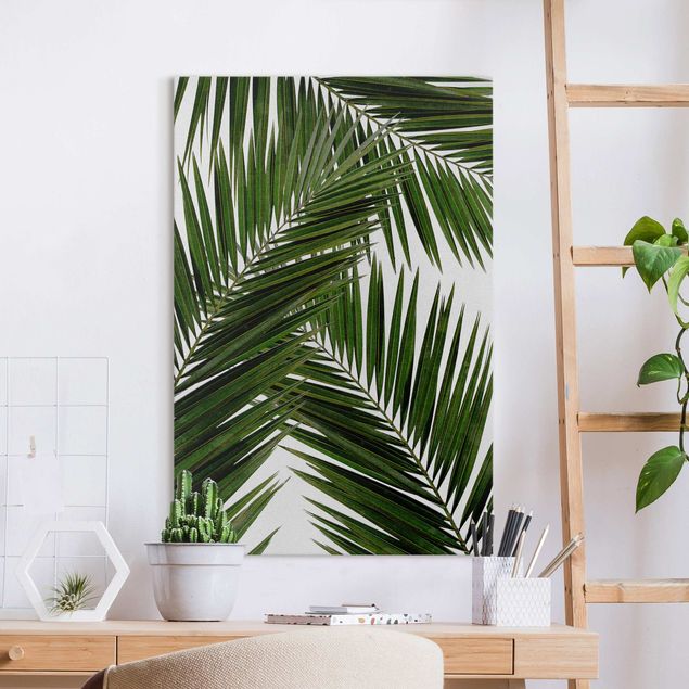 Küchen Deko Blick durch grüne Palmenblätter