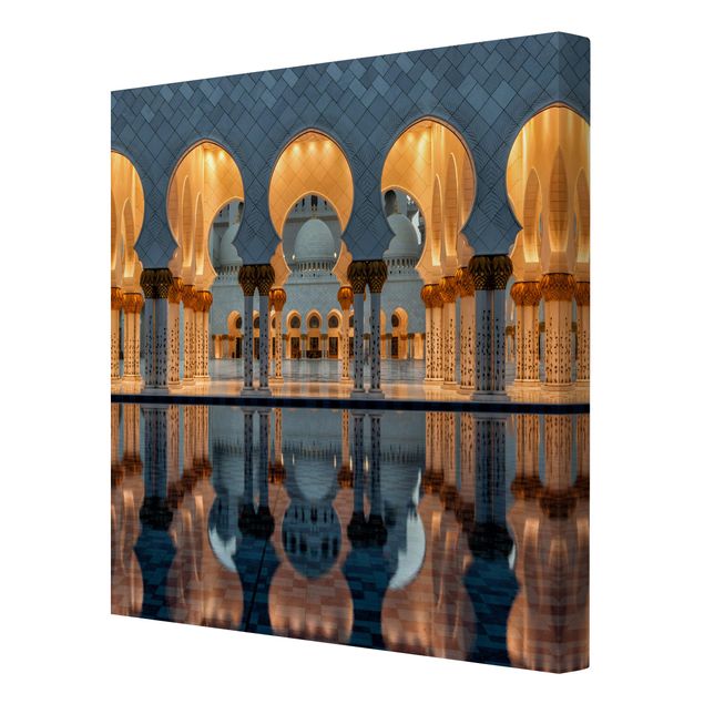 schöne Bilder Reflexionen in der Moschee