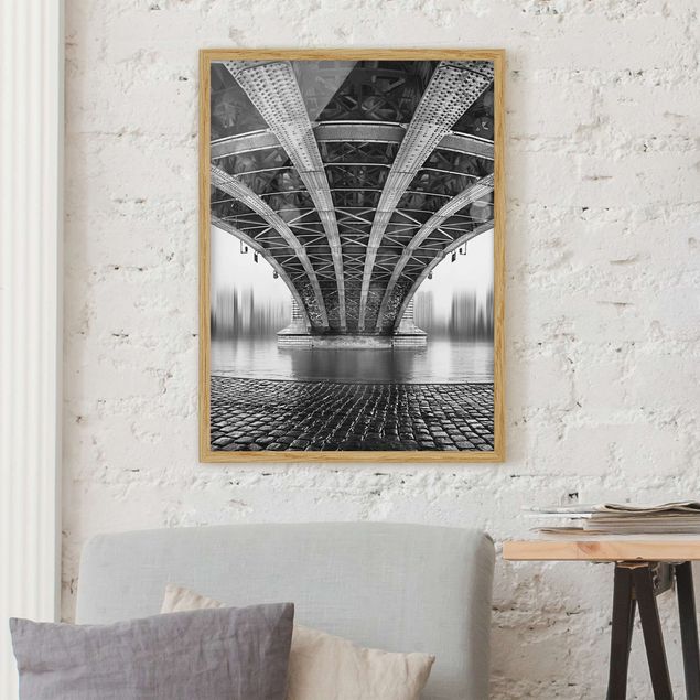 schwarz-weiß Bilder mit Rahmen Under The Iron Bridge