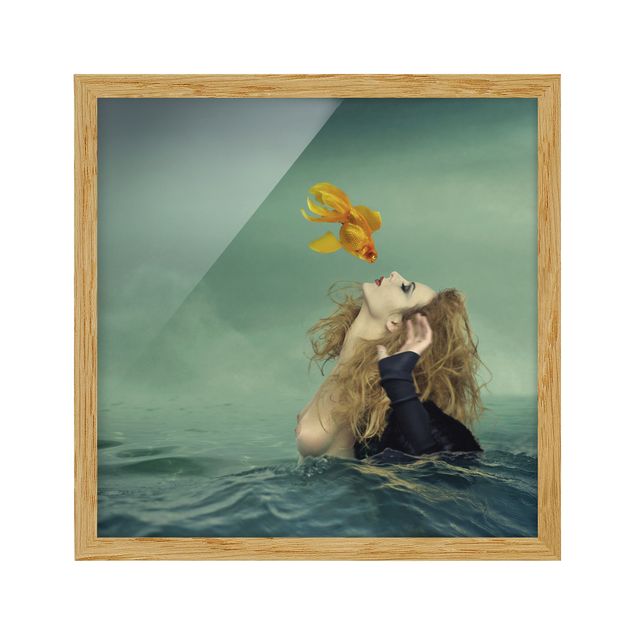 Wandbilder Portrait Kuss eines Goldfisches