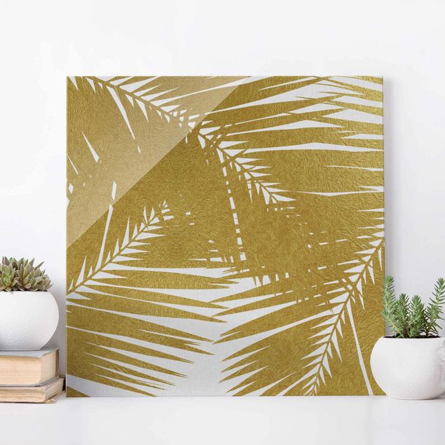 Küche Dekoration Blick durch goldene Palmenblätter