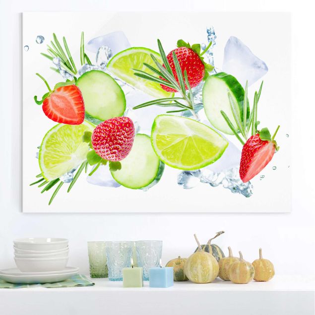 Wanddeko Küche Erdbeeren Limetten Eiswürfel Splash