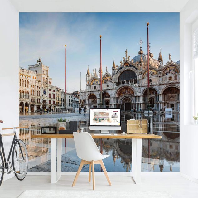 Wandtapete beige Markusplatz in Venedig
