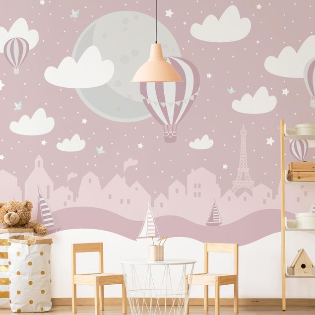 Kinderzimmer Deko Paris mit Sternen und Heißluftballon in Rosa