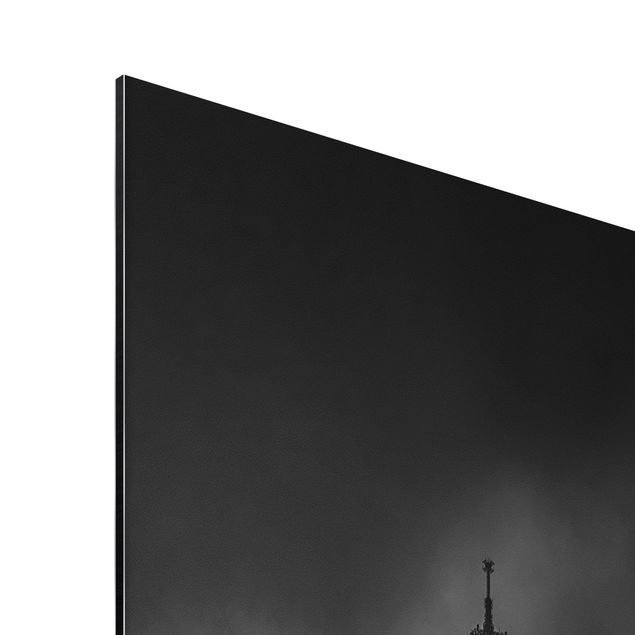 Wandbilder Schwarz-Weiß Eiffelturm vor Wolken schwarz-weiß