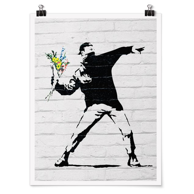Wandbilder Schwarz-Weiß Blumenwerfer - Brandalised ft. Graffiti by Banksy