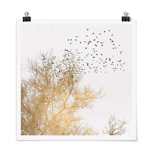 Kunstkopie Poster Vogelschwarm vor goldenem Baum