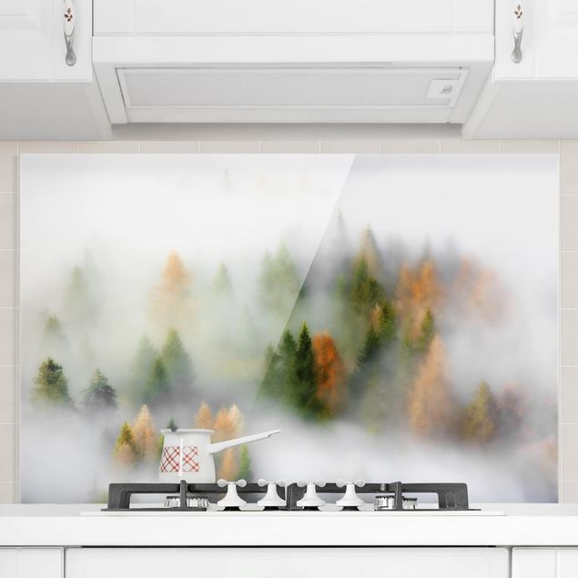 Küche Dekoration Nebelwald im Herbst