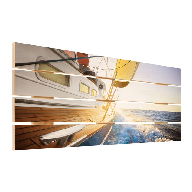 Bilder auf Holz Segelboot auf blauem Meer bei Sonnenschein