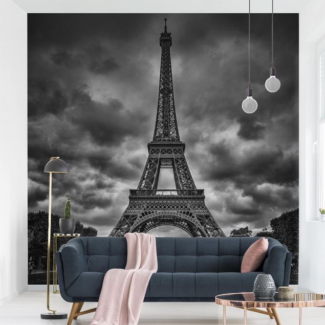 Fototapete Paris Eiffelturm vor Wolken schwarz-weiß