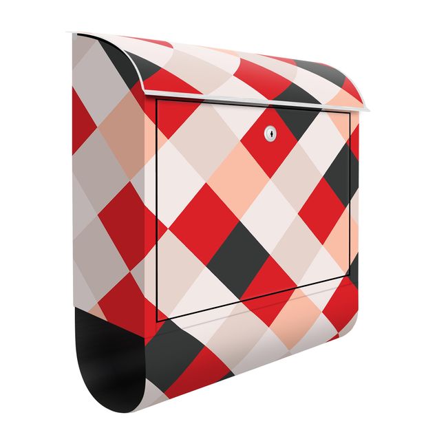 Briefkasten rot Geometrisches Muster gedrehtes Schachbrett Rot