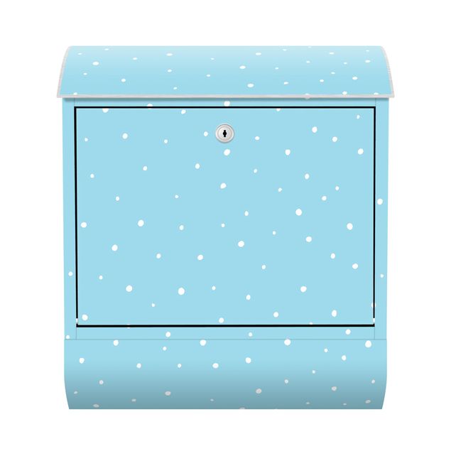 Design Briefkasten Gezeichnete kleine Punkte auf Pastellblau