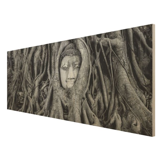 Holzbild Natur Buddha in Ayutthaya von Baumwurzeln gesäumt in Schwarzweiß